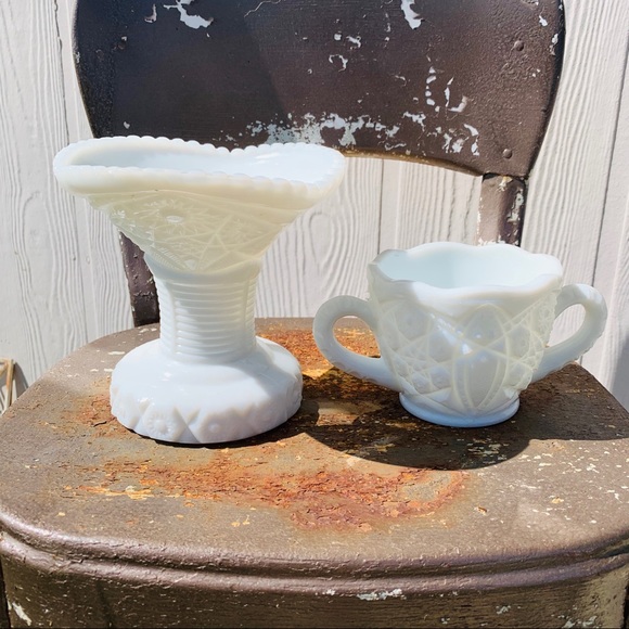 Vintage❤️ heavy milk glass decor